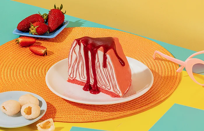 FLAMINGO CRÊPE CAKE