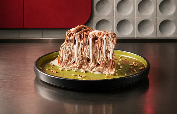 CINNAMON SWIRL CREPE CAKE