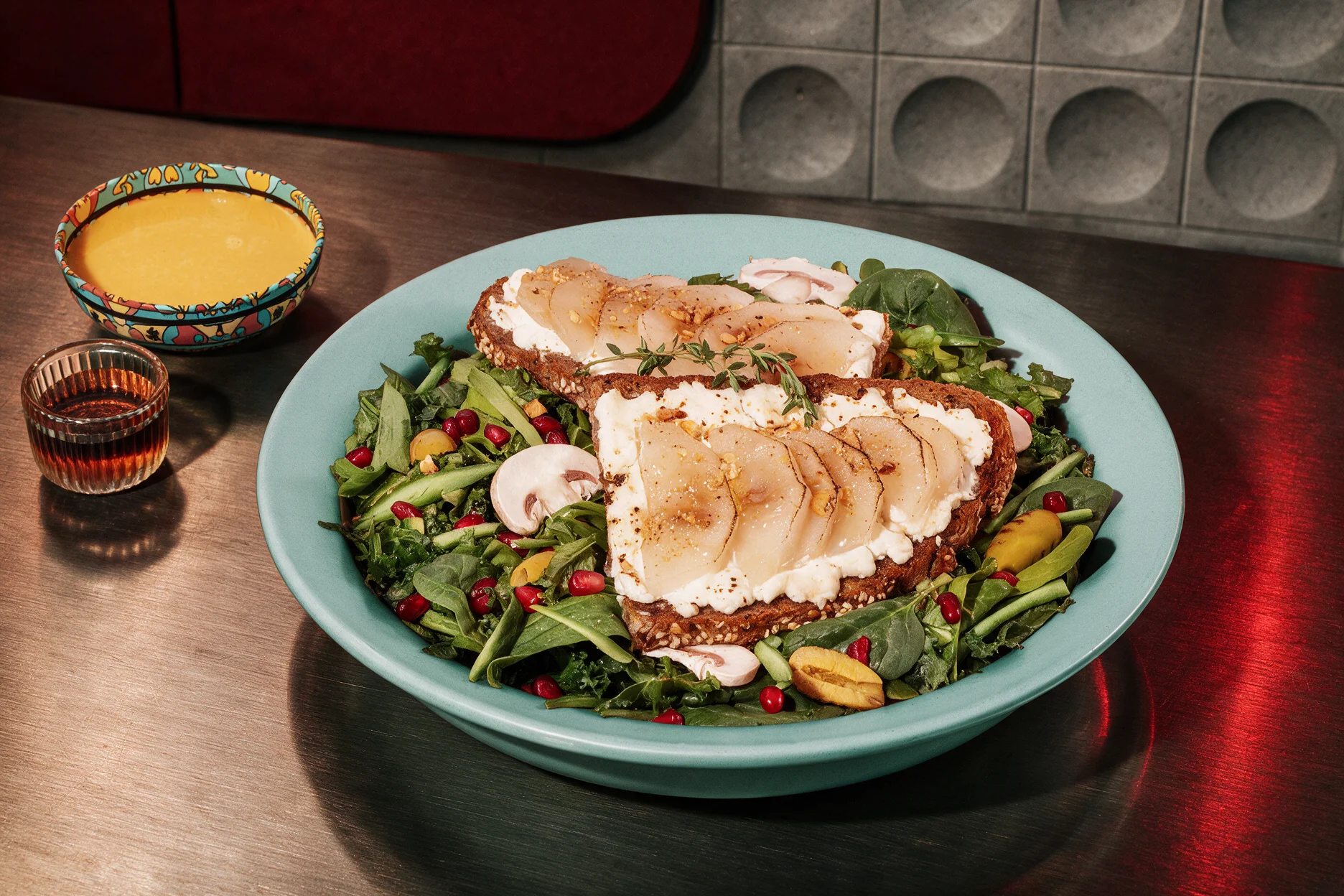 HONEY GOAT SALAD